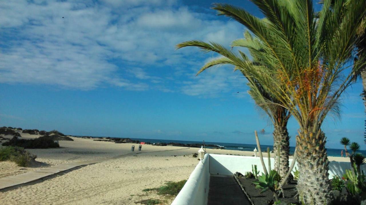 Apartamento Nire Lula En La Misma Playa El Cotillo  Екстер'єр фото
